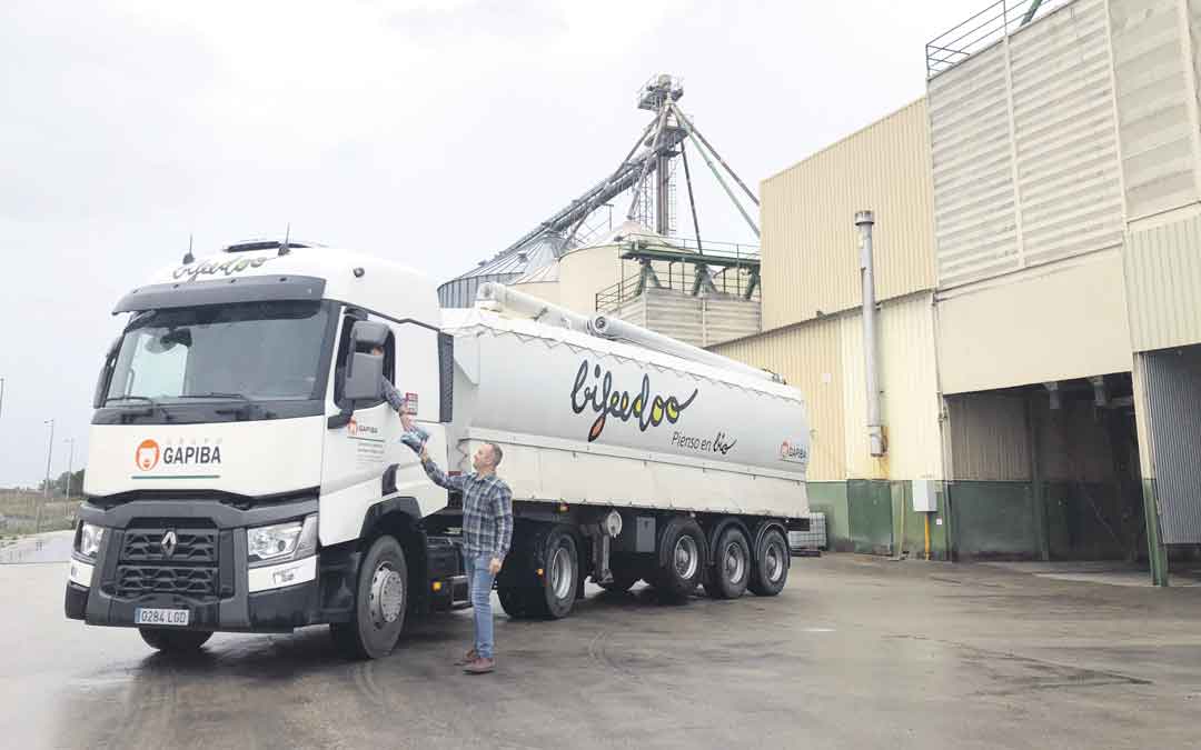Gapiba nimmt in Híjar . die einzige Bio-Futterfabrik in Aragon in Betrieb